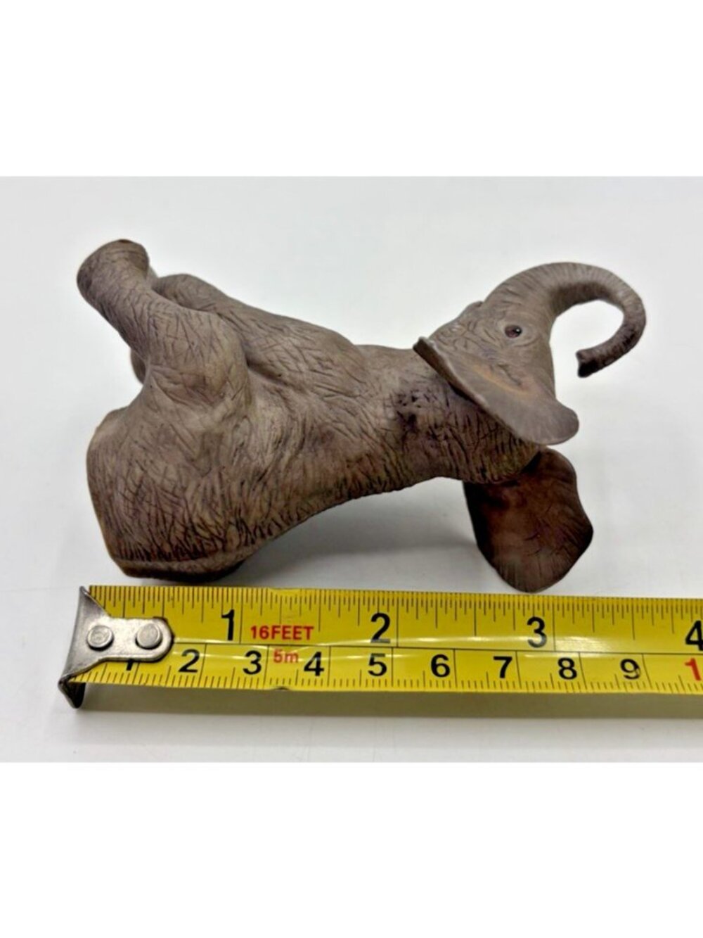 Vintage Lenox Smithsonian African Baby Elephant Showering Figurine 1993 - Picture 8 of 16
